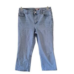 Chico's Light Wash Crop Jeans Pant w Pocket Embroidery - Chico's Size 1 (US 8)